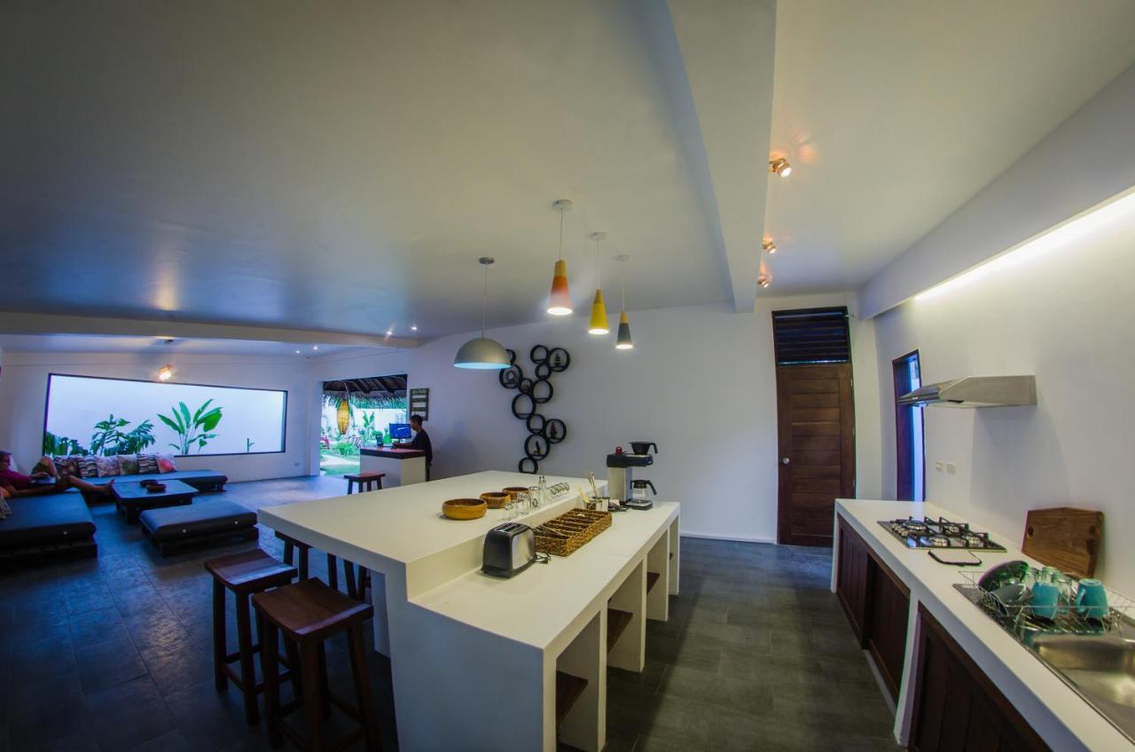 Palaka Resort เจเนอรัลลูนา ภายนอก รูปภาพ